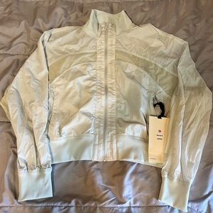 Brand New Lululemon Serve It Windbreaker Jacket